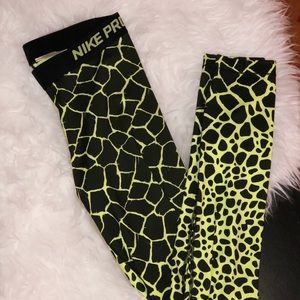 Nike Pro leggings